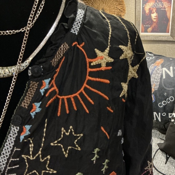 Johnny Was Biya Picassa ( Storybook) Shirt S - Picture 5 of 16